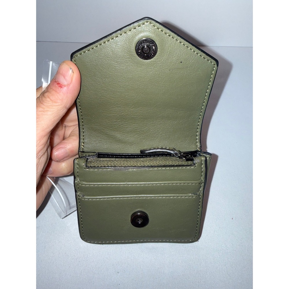 Simply Vera Vera Wang Olive Green Small Bifold Wallet Envelope Card Case Logo - Picture 3 of 7